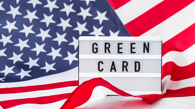 se-especializar-nos-eua-com-o-green-card-e-um-salto-estrategico-na-sua-vida